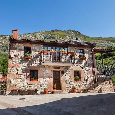 Apartamentos Rurales El Tio Pablo Picos De Europa Tresviso Exteriör bild