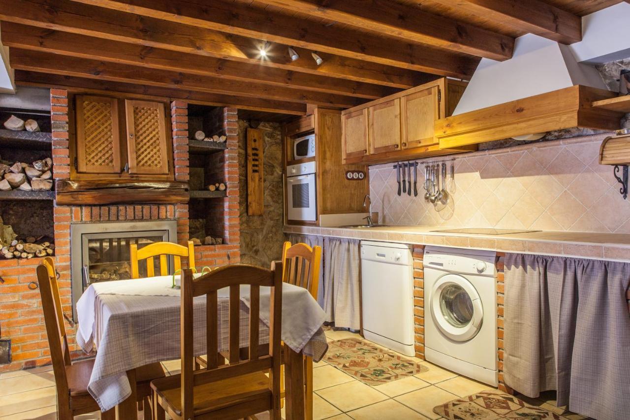 Apartamentos Rurales El Tio Pablo Picos De Europa Tresviso Exteriör bild