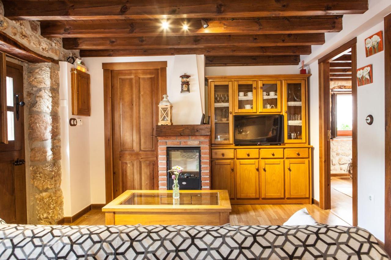 Apartamentos Rurales El Tio Pablo Picos De Europa Tresviso Exteriör bild
